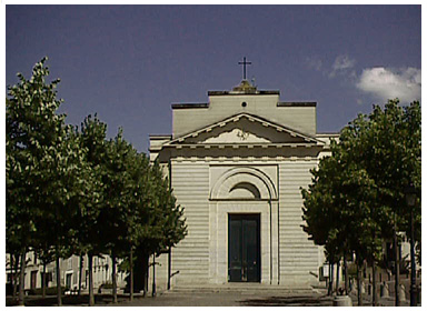 eglise2.jpg (57419 octets)
